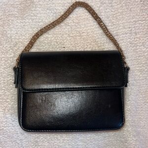 Mango MNG black shoulder bag with gold chain shoulder strap